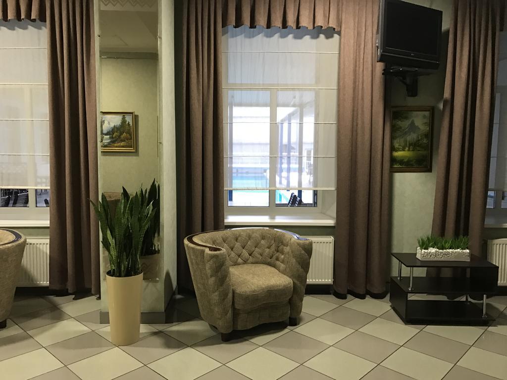Alexandrovskiy Hotel Mykolajiw Exterior foto